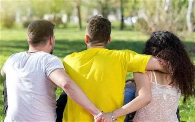 深圳市外遇取证：涉外婚姻离婚孩子抚养权归属