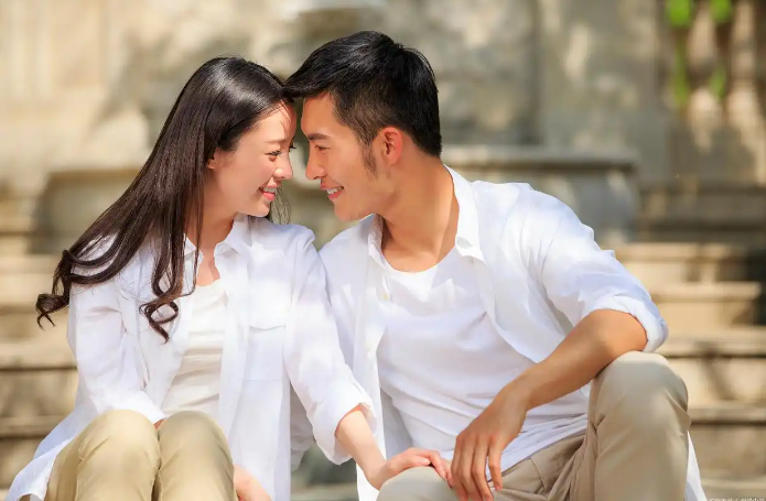 深圳正规婚外情调查：为何中年夫妻更容易面临婚外情的诱惑？